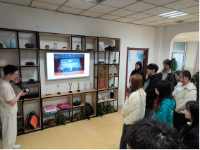 沉浸式企業生產實習 助力華德國際經濟與貿易專業學子知行并進