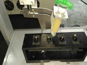 供應(yīng)蘇州控諾四軸點(diǎn)膠機(jī) 柜式帶CCD視覺系統(tǒng)的高精度點(diǎn)膠解決方案